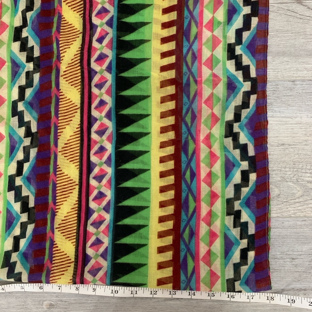 Colorful Geometric Pattern Scarf - Picture 7 of 7